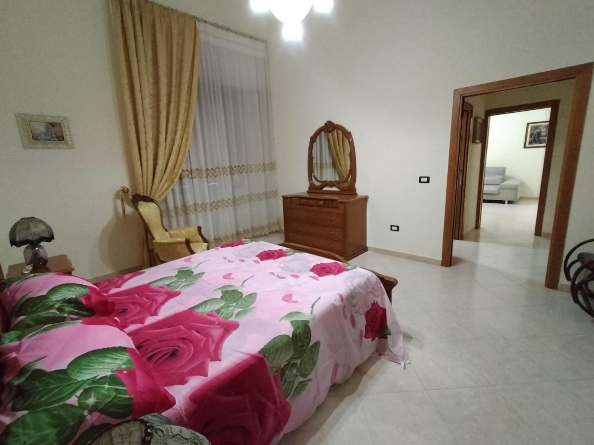 Casa Vacanze Al Castello Trani Extérieur photo